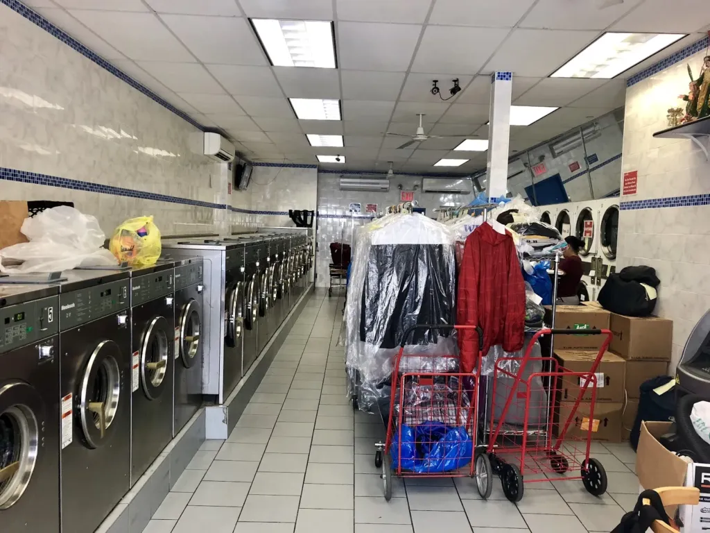 Chico’s Laundromat